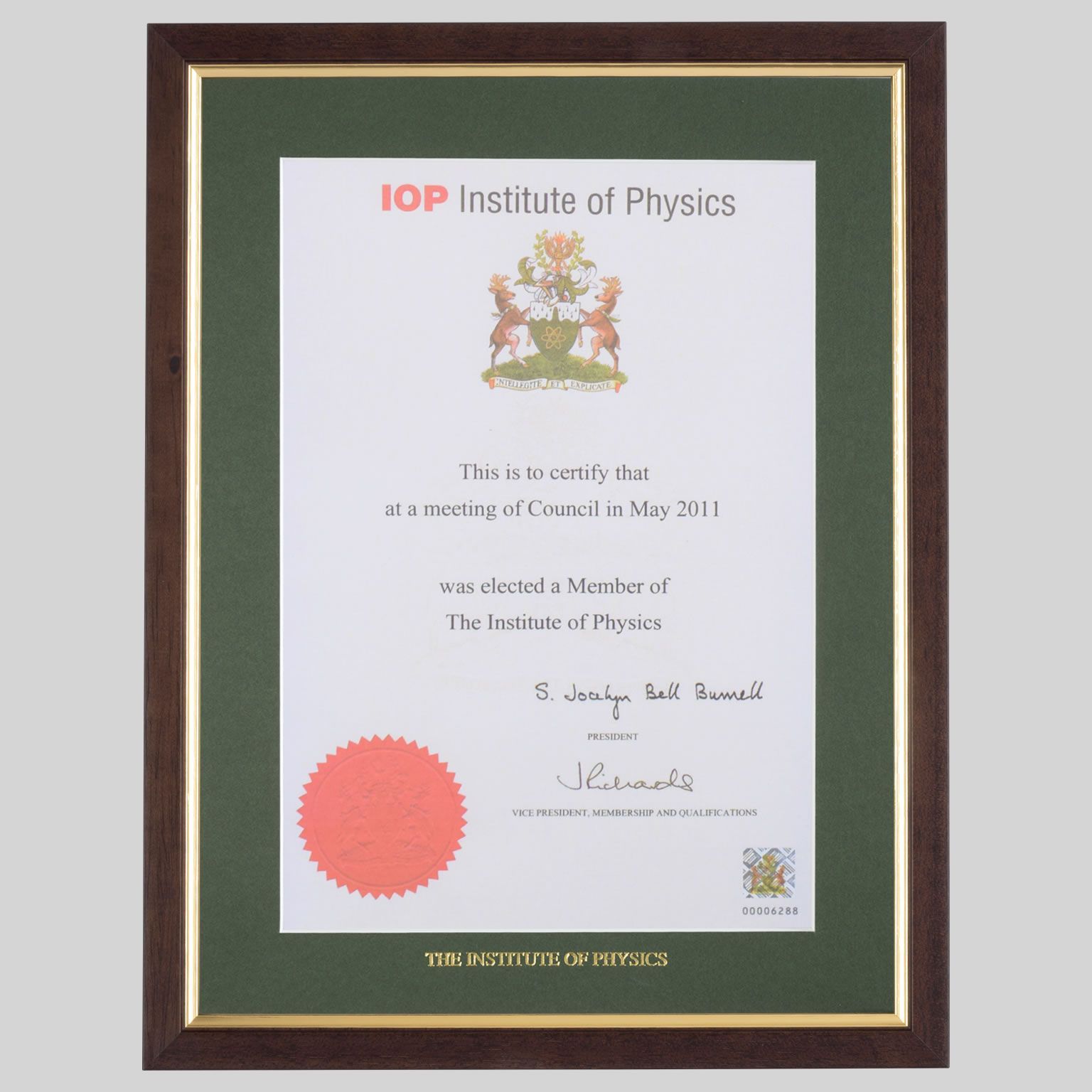 Institute of Physics certificate frame - Traditional Teak and Gold